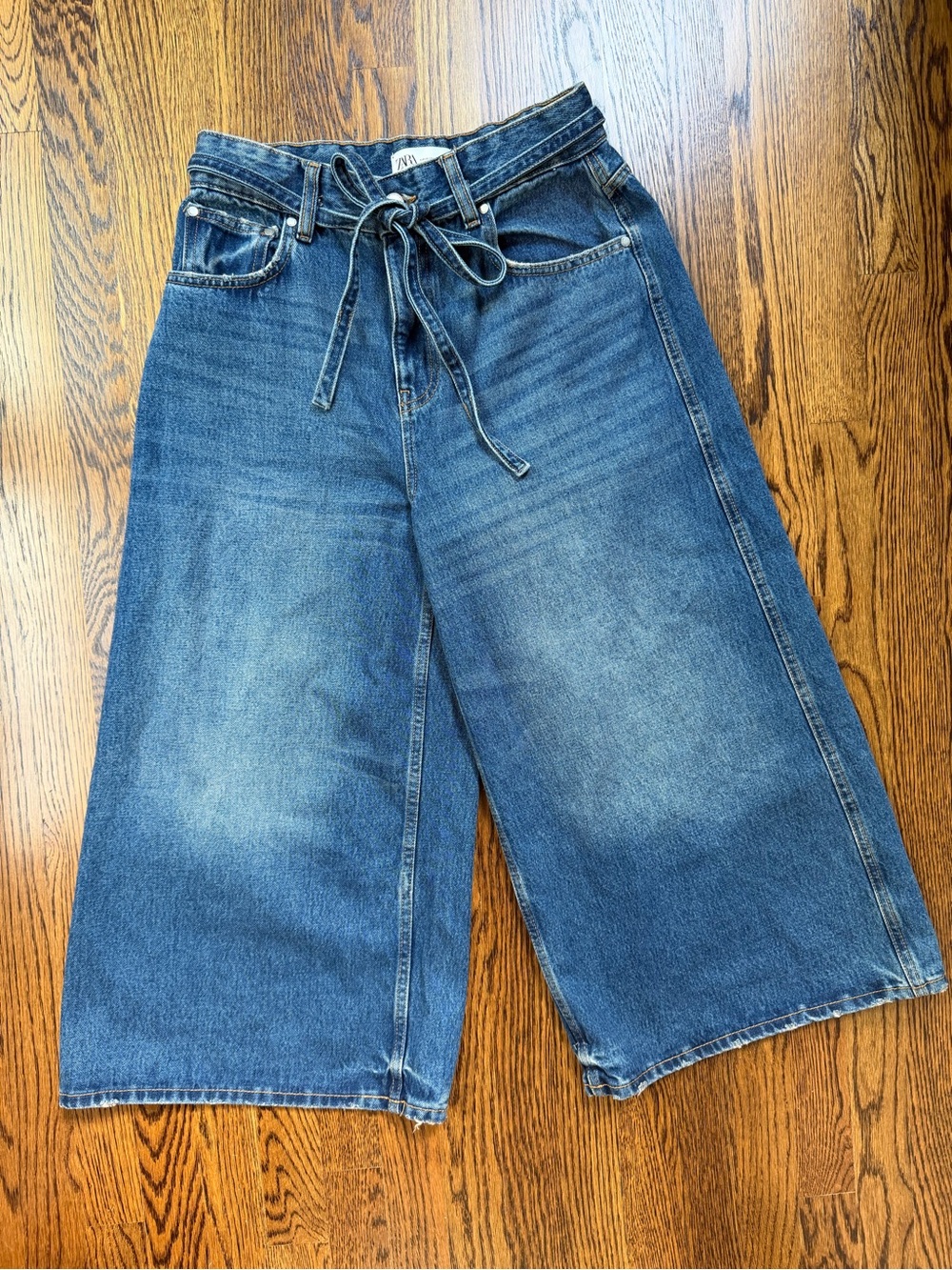 Zara High Waist Wide-Leg Blue Denim Cropped Jeans with Tie Waist